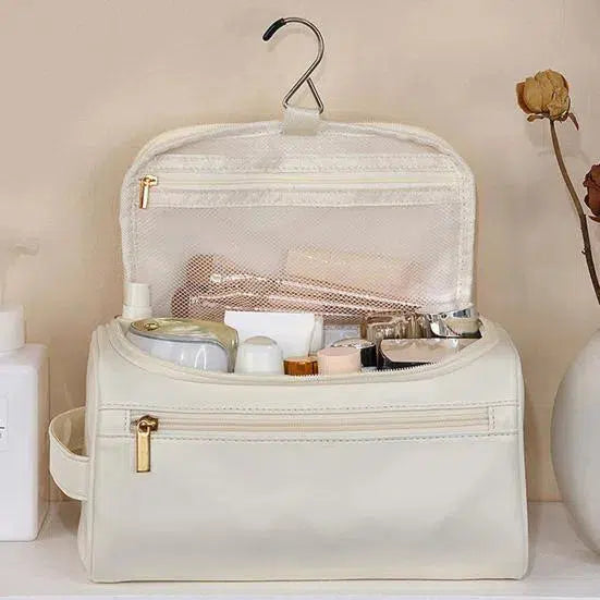 Trousse de Toilette Beige en Cuir Homme