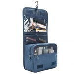 trousse-de-toilette-bleue-a-suspendre-avec-compartiment-homme10