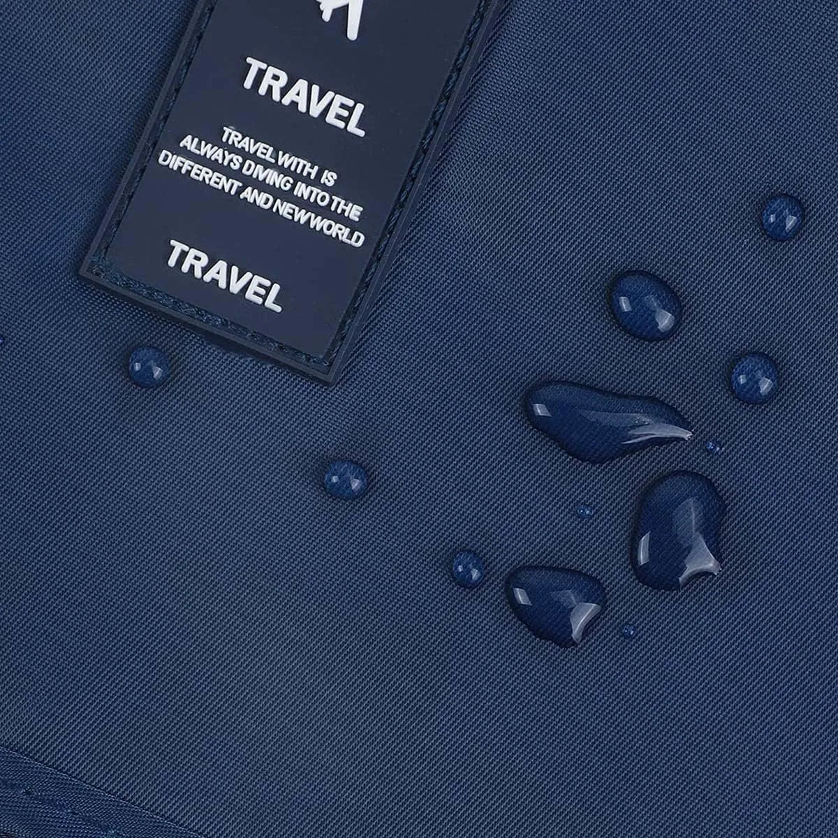 trousse-de-toilette-bleue-avion-homme4