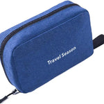 trousse-de-toilette-bleue-dark-a-suspendre-homme5