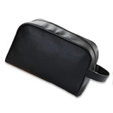 trousse-de-toilette-noire-en-cuir-tendance-homme