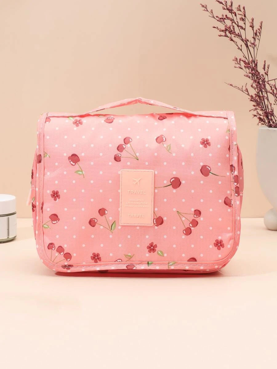 trousse-de-toilette-rose-cerises-a-suspendre-femme3