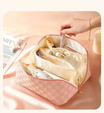 Trousse de Toilette Rose en Cuir Femme Luxe