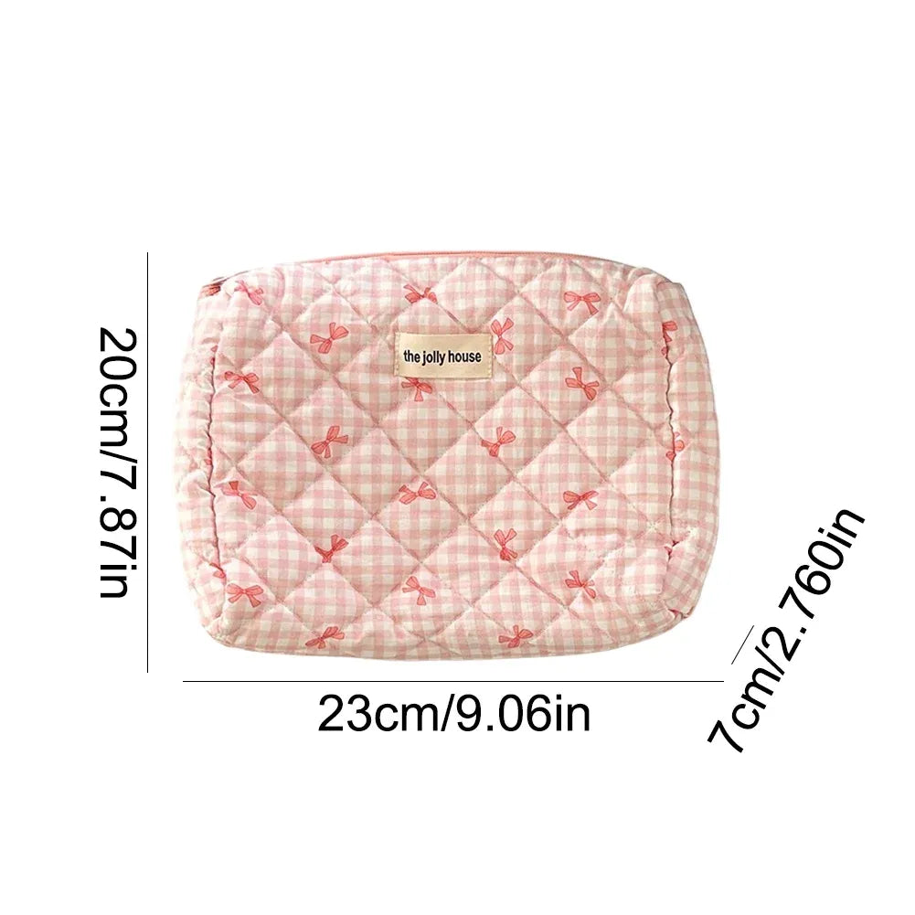 trousse-de-toilette-rose-matelassee-femme3