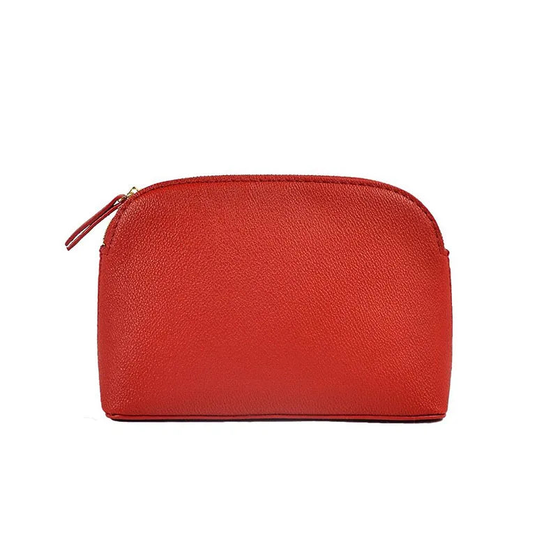 trousse-de-toilette-rouge-en-cuir-femme