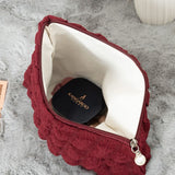 trousse-de-toilette-rouge-matelassee-tendance-femme3