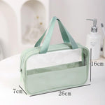 trousse-de-toilette-verte-transparente-voyage-femme3